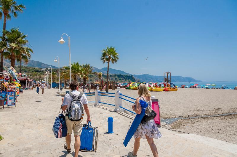 Marimel Nerja Alojamientos Exterior photo